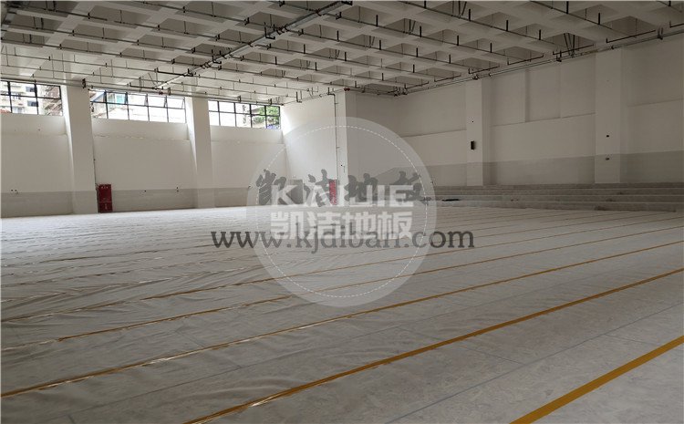 四川綿陽實(shí)驗(yàn)中學(xué)體育館木地板項(xiàng)目-凱潔籃球木地板廠家